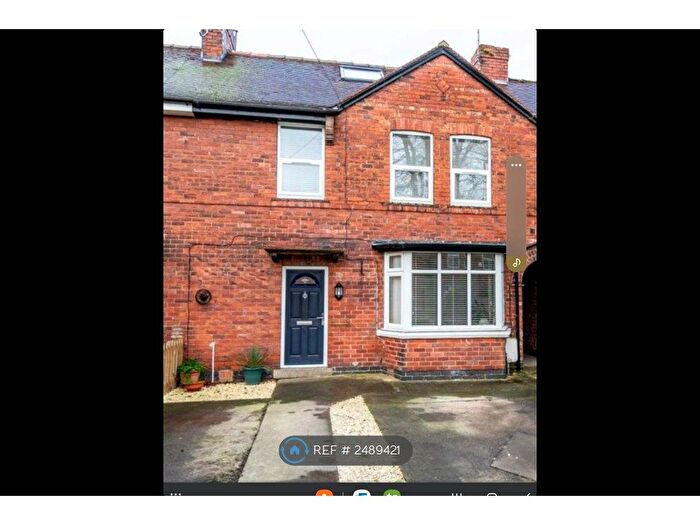 5 Bedroom Semi Detached House To Rent In Burton Stone Lane, York, YO30