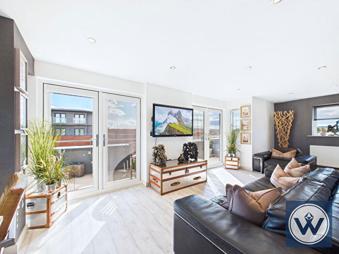 2 Bedroom Apartment For Sale In Atkinson Quay, Hunslet, Leeds, LS10