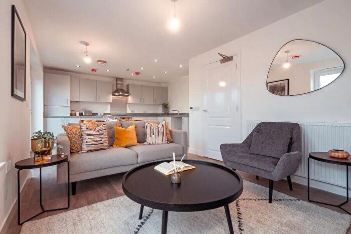 2 Bedroom Flat To Rent In Caledonia Drive, South Queensferry, EH30