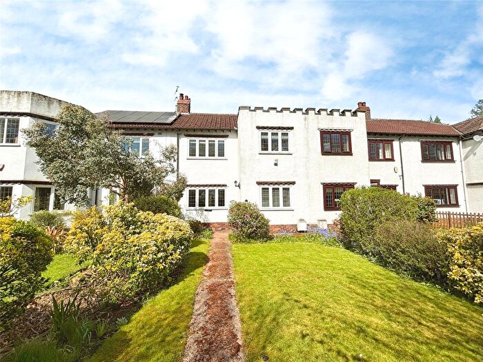 3 Bedroom Terraced House For Sale In The Grove, Wheatley Hills, Doncaster, South Yorkshire, DN2