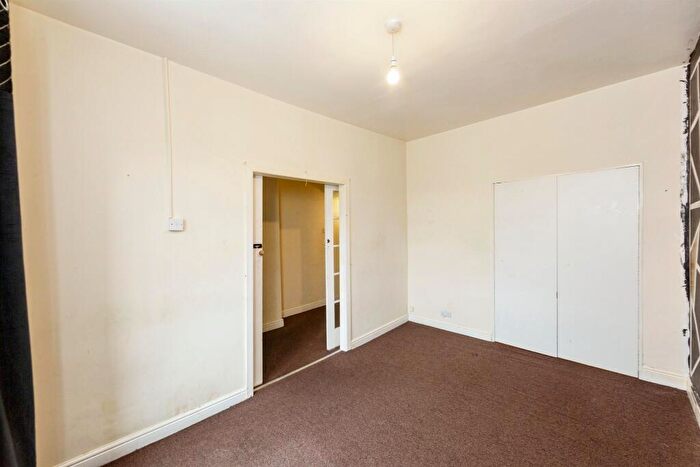 3 Bedroom Terraced House For Sale In Schofield Street, Mexborough, S64