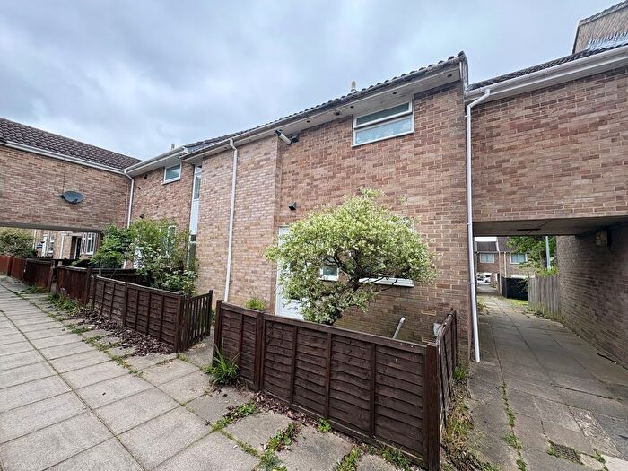 3 Bedroom Terraced House To Rent In Byng Walk, Admirals Way, Andover, SP10