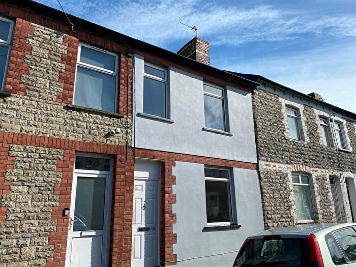 3 Bedroom Terraced House To Rent In Bassett Street, Barry, CF63