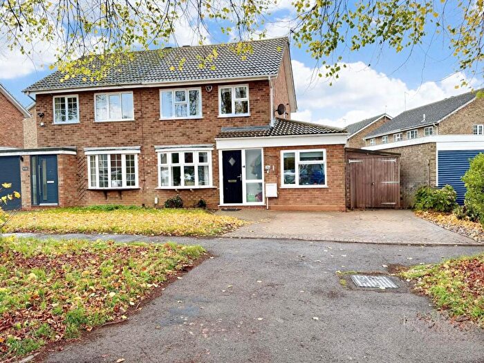 3 Bedroom Semi-Detached House For Sale In Honey Holme, Brixworth., NN6