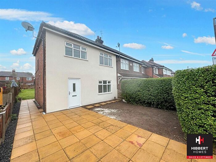 3 Bedroom Semi-Detached House For Sale In Marina Road, Bredbury, Stockport, SK6