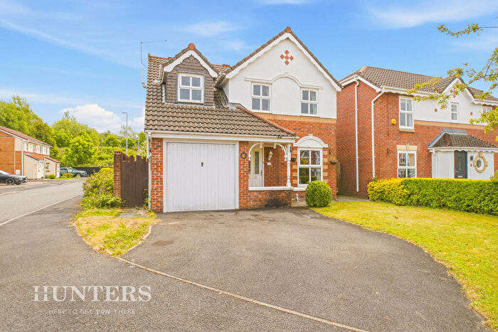 3 Bedroom Detached House For Sale In Spen Fold, Littleborough, OL15