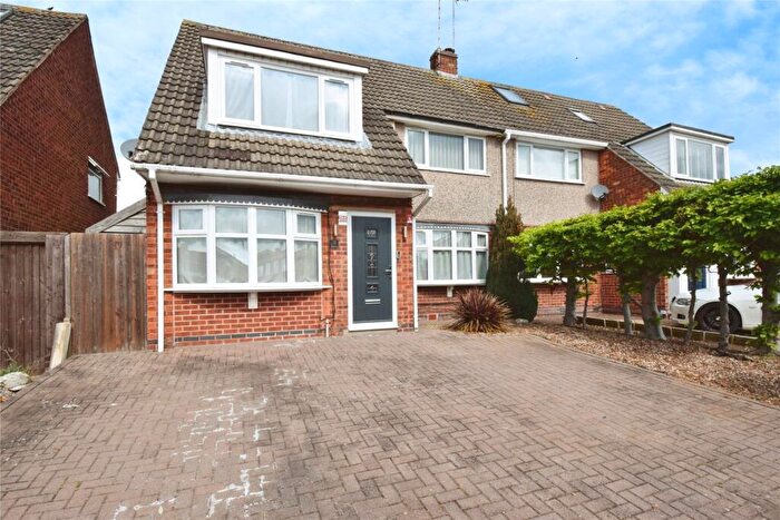 3 Bedroom Semi-Detached House For Sale In Cawsand Road, Wigston, Leicestershire, LE18