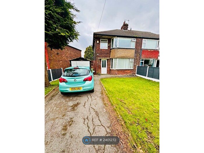 3 Bedroom Semi-Detached House To Rent In Leeds, Leeds, LS28