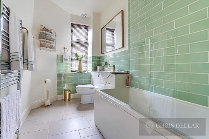 4 Bedroom Town House To Rent In St. Francis Close, Buntingford, SG9