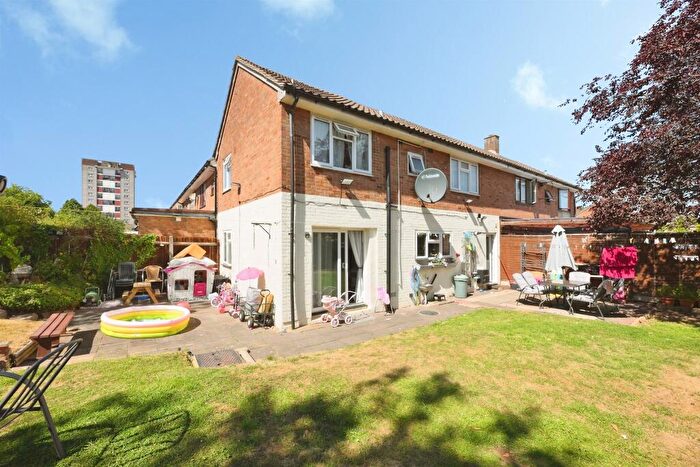4 Bedroom Terraced House For Sale In The Hides, Harlow, CM20