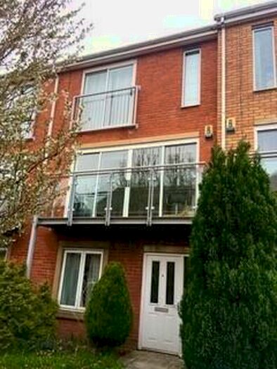 4 Bedroom Detached House To Rent In Chevassut Street, Hulme, Manchester, M15