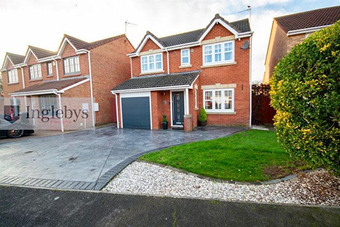 4 Bedroom Detached House For Sale In Lulworth Close, Redcar, TS10