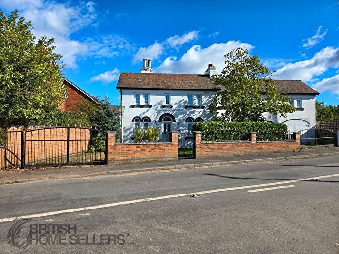 4 Bedroom Detached House For Sale In Meadow Lane, Long Eaton, Nottingham, Derbyshire, NG10