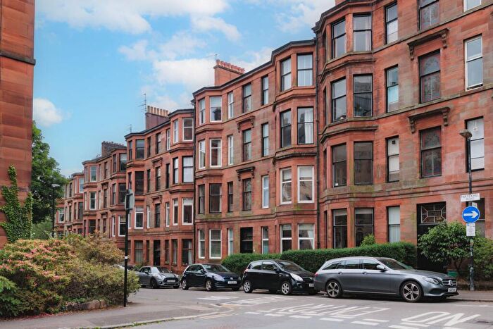 2 Bedroom Flat For Sale In Partickhill Road, Partickhill, G11
