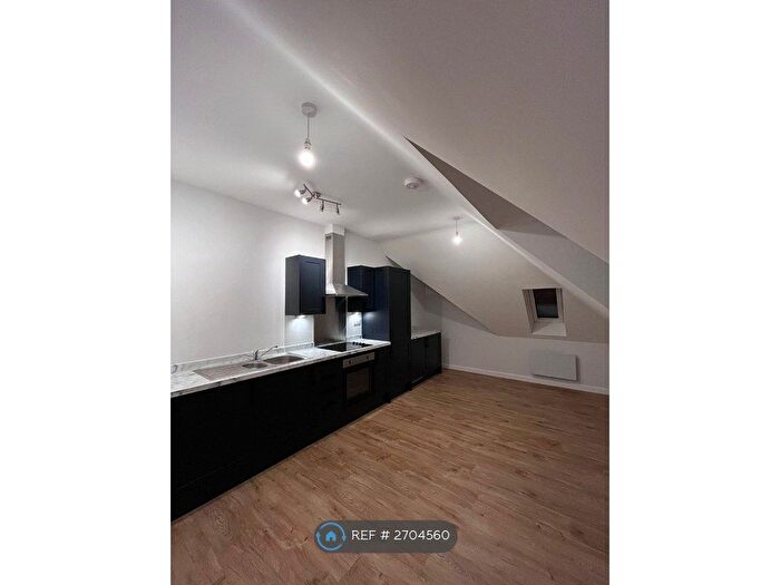 1 Bedroom Flat To Rent In Derngate, Northamptonshire, NN1