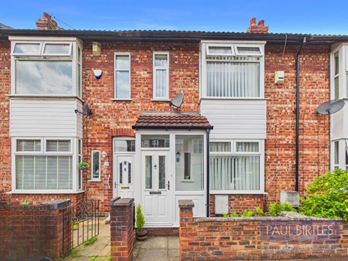 2 Bedroom Terraced House For Sale In Richmond Avenue, Urmston, Trafford, M41