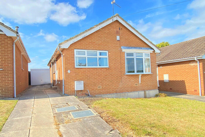 2 Bedroom Detached Bungalow To Rent In Timble Grove, Harrogate, HG1