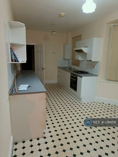 3 Bedroom Terraced House To Rent In Beaconsfield Road, Leicester, LE3