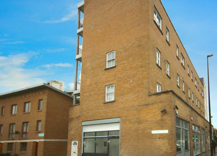 1 Bedroom Flat To Rent In Treadway Street, London, E2