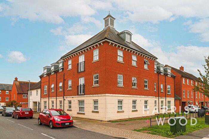 2 Bedroom Flat For Sale In Chariot Drive, Colchester, Essex, CO2