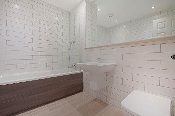 2 Bedroom Apartment To Rent In Victoria Chambers, Figtree Lane, Sheffield, S1