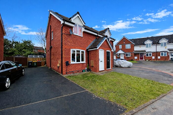2 Bedroom Semi Detached House For Sale In Drakes Croft, Preston, PR2
