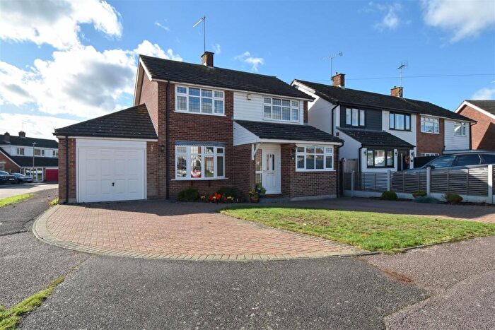 3 Bedroom Detached House For Sale In Great Fox Meadow, Kelvedon Hatch, Brentwood, CM15