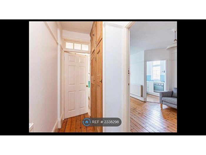 1 Bedroom Flat To Rent In Makepeace Mansions, London, N6
