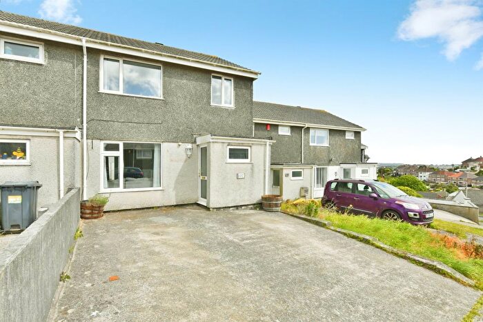 3 Bedroom Terraced House For Sale In Flamsteed Crescent, Plymouth, PL5