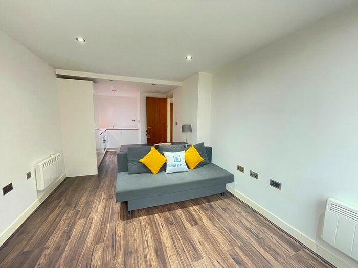 1 Bedroom Flat To Rent In Madison House, Wrentham Street, B5