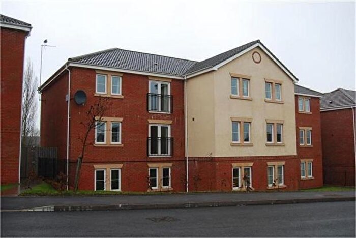 2 Bedroom Apartment To Rent In Blue Cedar Drive, Streetly., B74