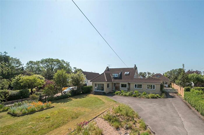 3 Bedroom Detached House For Sale In Longsplatt, Kingsdown, Corsham, Wiltshire, SN13