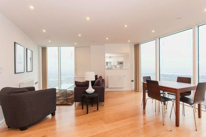 2 Bedroom Flat To Rent In High Street, London, E15