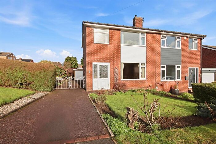 3 Bedroom Semi Detached House For Sale In Glenfield Crescent, Chesterfield, S41