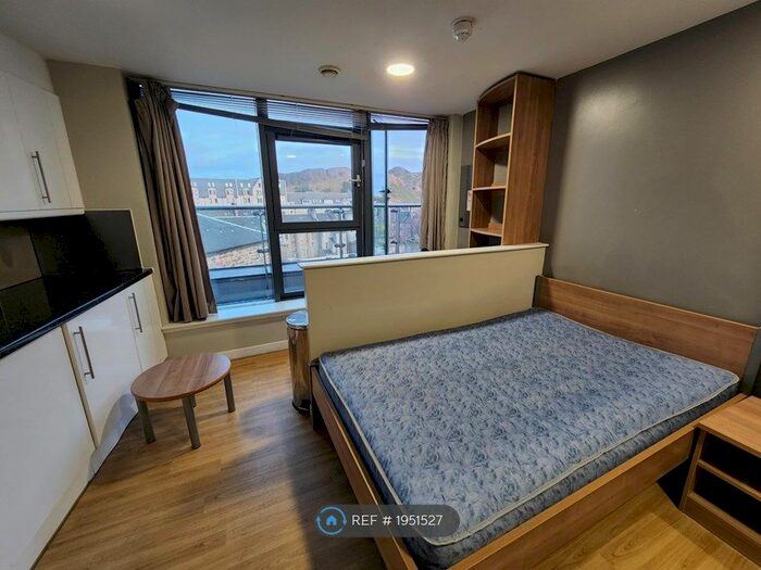 Studio To Rent In Potterrow, Edinburgh, EH8