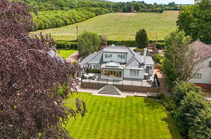 4 Bedroom Bungalow To Rent In Heather Lane, Up Nately, Hook, Hampshire, RG27