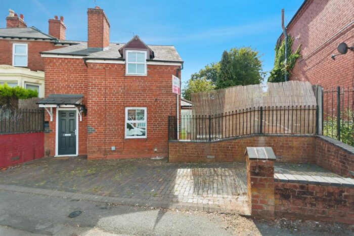 1 Bedroom Semi-Detached House For Sale In Selsey Road, Birmingham, B17