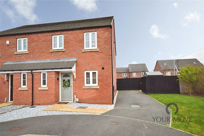 3 Bedroom Semi-Detached House For Sale In Spartans Close, Kirkby-In-Ashfield, Nottingham, Nottinghamshire, NG17