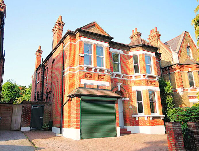 4 Bedroom Detached House For Sale In Manor Road, Beckenham, BR3