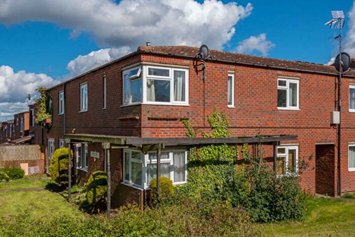 1 Bedroom Flat To Rent In Turnmill, Springfield., MK6