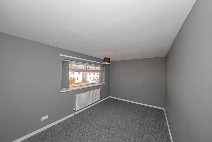 2 Bedroom End Of Terrace House To Rent In Hopedene, Leam Lane, Gateshead, Tyne And Wear, NE10
