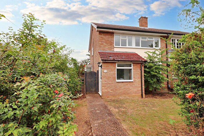 3 Bedroom Semi-Detached House To Rent In Thrupps Lane, Hersham Village, KT12