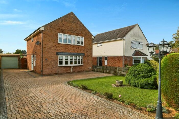 4 Bedroom Detached House For Sale In Coniston Close, South Wootton, King's Lynn, PE30