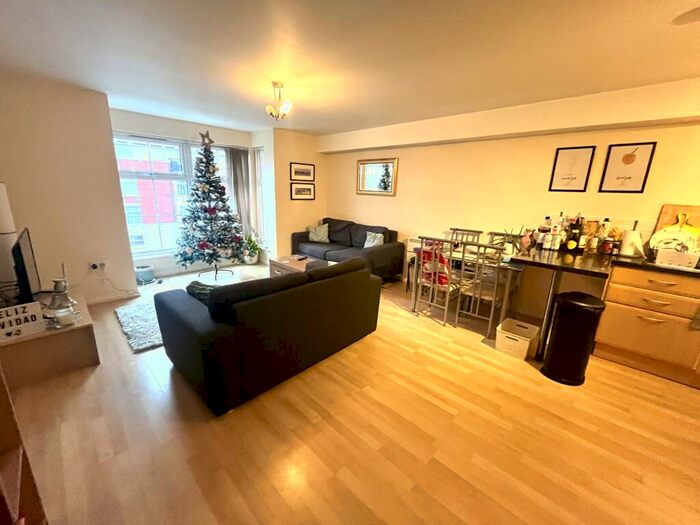 2 Bedroom Flat To Rent In Chancellor Court**, L8