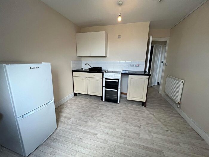 1 Bedroom Flat To Rent In North Road, Aberystwyth, SY23