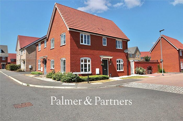 3 Bedroom Semi-Detached House For Sale In Chantry Park View, Sproughton, Suffolk, IP8