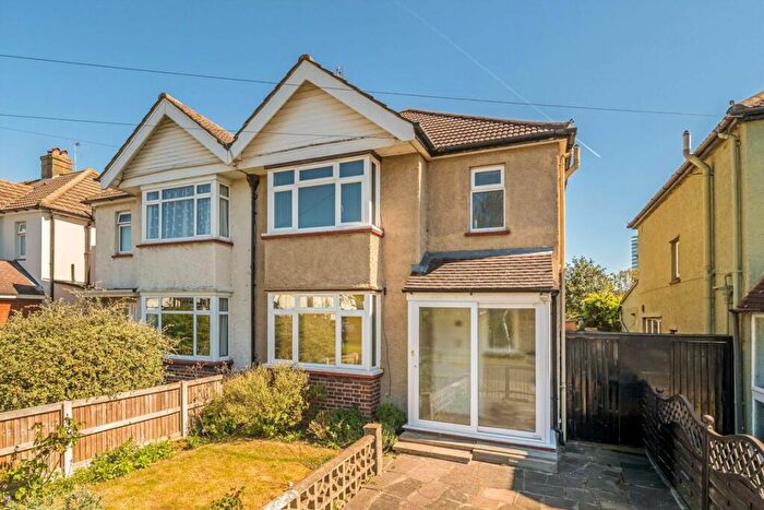 3 Bedroom Semi Detached House For Sale In Princes Avenue, Surbiton, KT6