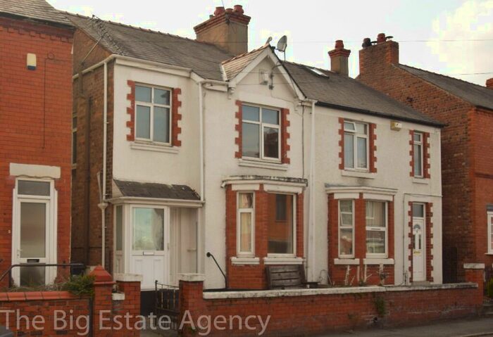 3 Bedroom Semi-Detached House To Rent In Howard Street, Deeside, CH5