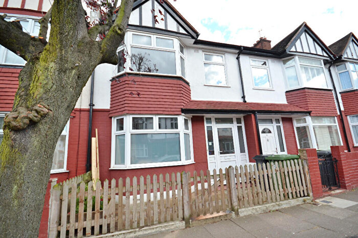 4 Bedroom Terraced House To Rent In Millmark Grove, London, SE14