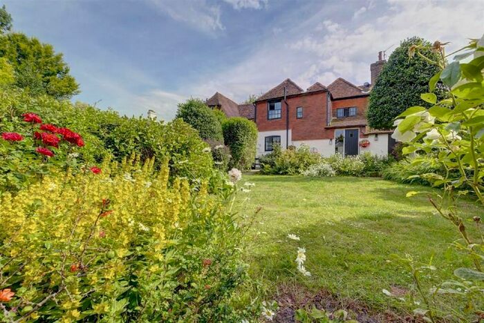 5 Bedroom Country House For Sale In Boreham Street, Hailsham, BN27